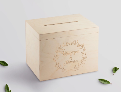 Drewniane pudełko na koperty naturalne grawerowane