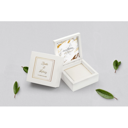 Pudełko na obrączki białe - Marmur i złoto Motyw 3