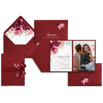 Bordowe zaproszenia ślubne w&nbsp;Etui Fabello ze zdjęciem
