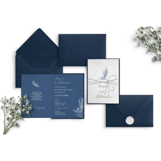 Nowoczesne zaproszenie ślubne w&nbsp;odcieniach niebieskiego z&nbsp;kopertą, podklejką, sznurkiem i&nbsp;lakiem białym