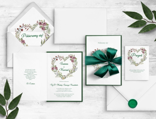 Zielone zaproszenie Heart of Flowers drukowane na papierze satynowym z piękną wstążką zieloną