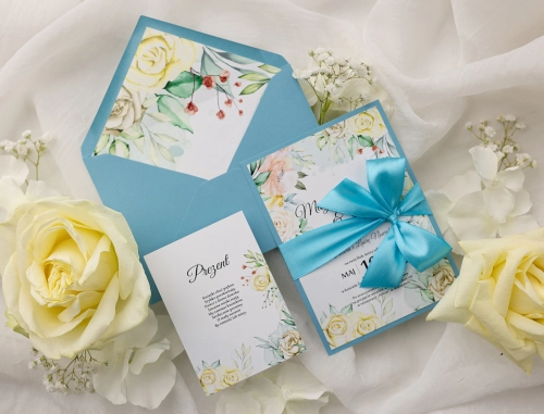 Wiosenne Zaproszenia ślubne Amelia w błękicie z piękną kokardą, wkładką oraz kopertą