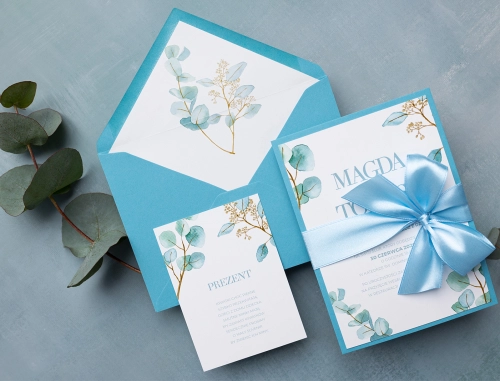 Błękitne Zaproszenia ślubne Eukaliptus z kopertą, wkładką i satynową wstążką
