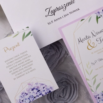 Fioletowe Zaproszenia ślubne Flowers & Frame z&nbsp;pięknym papierem ozdobnym oraz dodatkową wkładką