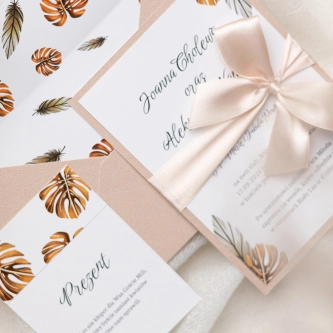 Zaproszenia ślubne Jesienne Liście w&nbsp;kolorze cappuccino z&nbsp;dodatakami