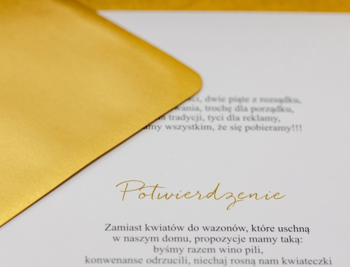 Nowoczesne zaproszenie ślubne Golden Elegance z kopertą złotą perłową i podklejką