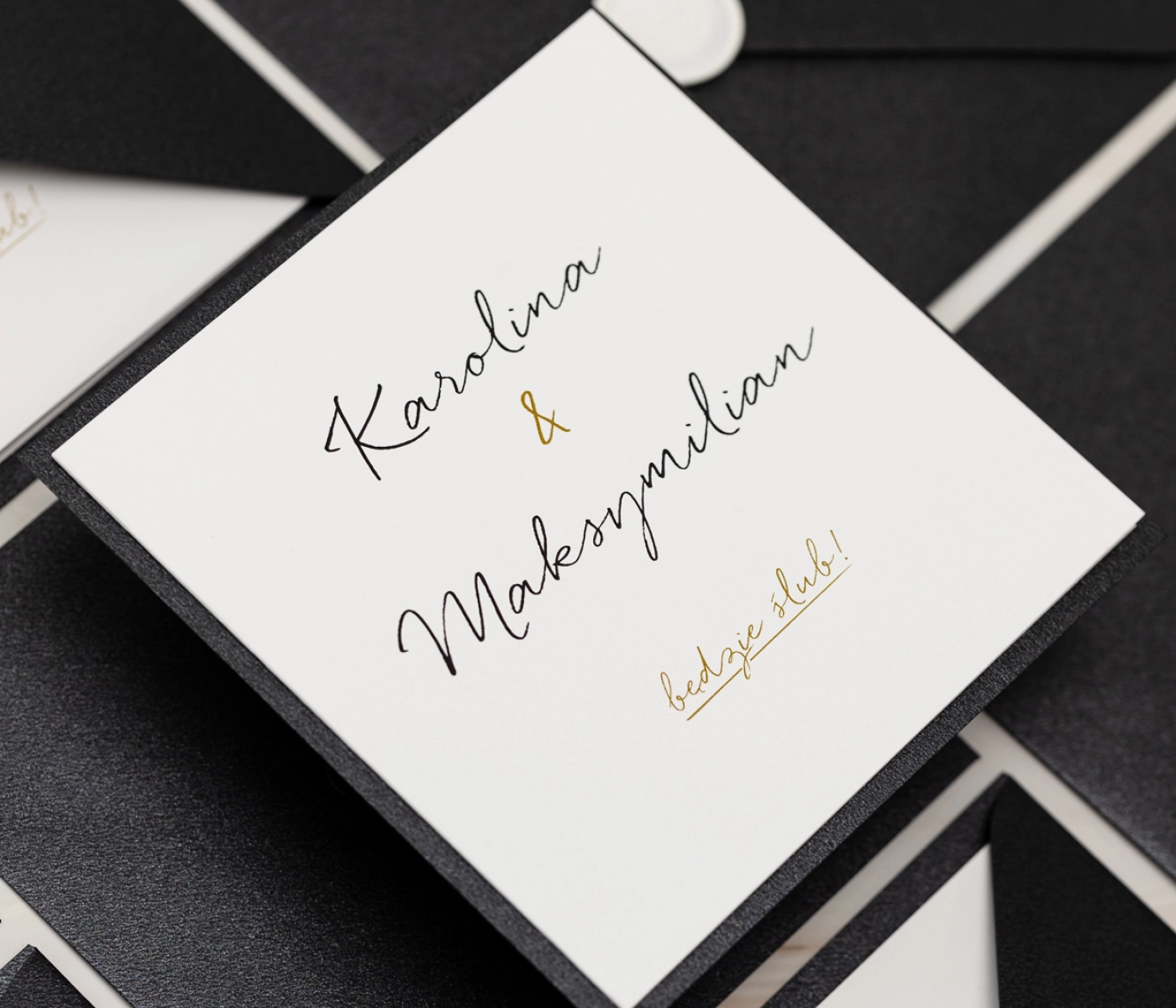 Zaproszenia ślubne Kwadratowe Składane Golden Elegance - Motyw 1