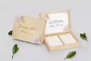 Pudełko na obrączki prostokątne naturalne - Lili Motyw 3
