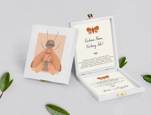 Zaproszenie dla Rodziców - białe Butterflies - Motyw 2