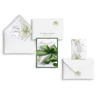 Zielone Zaproszenia ślubne Marble leaf - Motyw 3 z&nbsp;zieloną kokardą, kopertą i&nbsp;wkładką