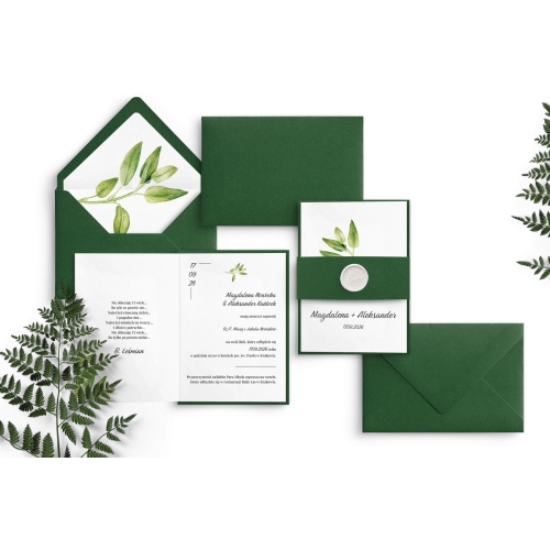 Piękne zaproszenie zielone z motywem liściastym z kopertą, wklejką i opaską z lakiem