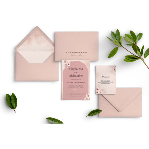 Zaproszenia ślubne Loretta w kolorze Pudrowy Róż z kopertą i dodatkową wkładką