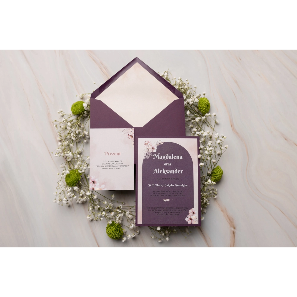 Modne Zaproszenia ślubne Loretta w fioletowej pięknej odsłonie z dodatkami