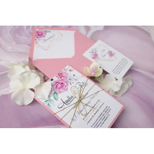 Zaproszenia ślubne Geometryczne Serce z pudrowo różową kopertą, papierem ozdobnym oraz złotym sznurkiem i wkładką