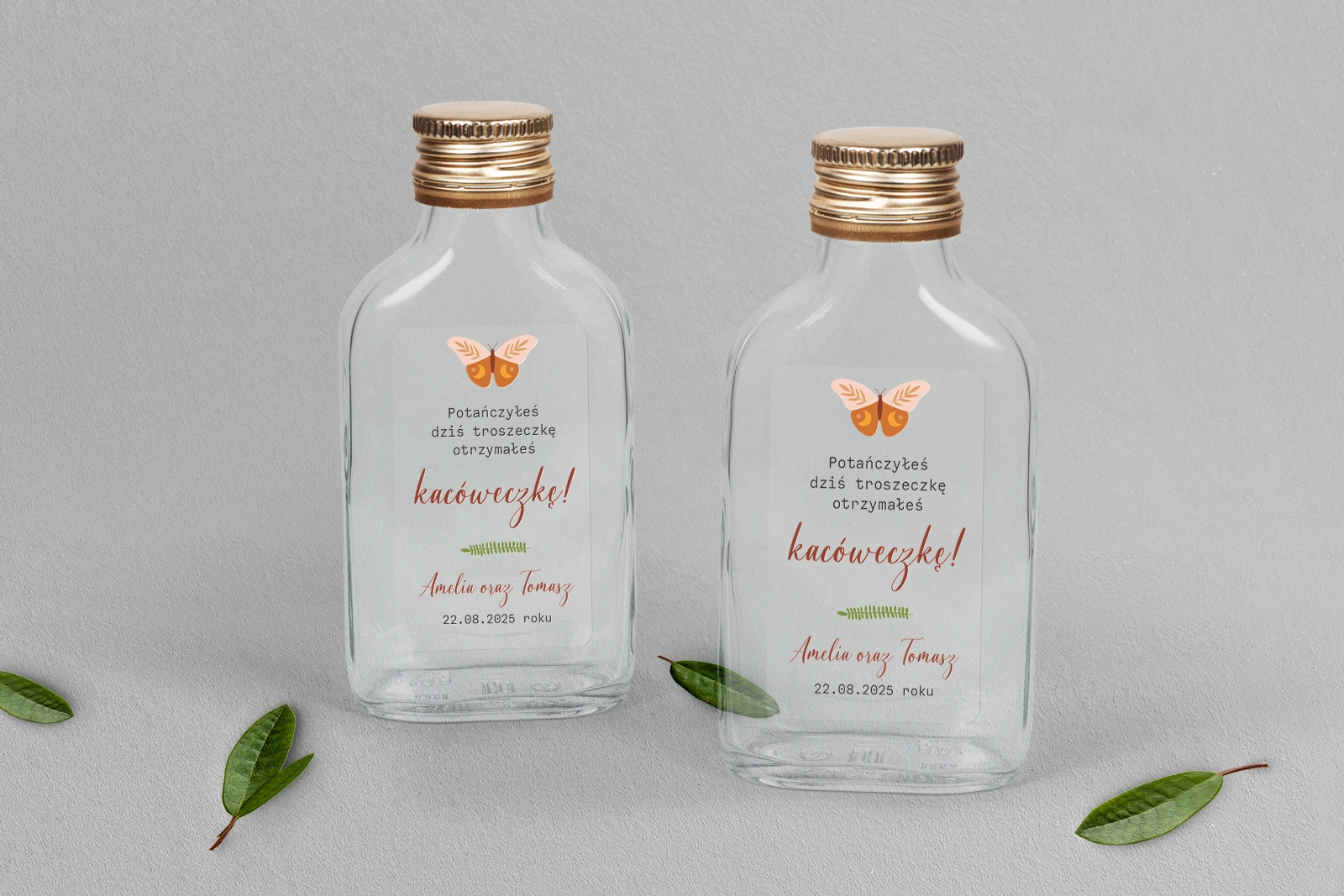 Buteleczka - Piersiówka Butterflies - Motyw 1